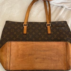 ‼️Authentic Louis Vuitton Monogram Canvas Cabas Mezzo Large Tote Shoulder Bag‼️